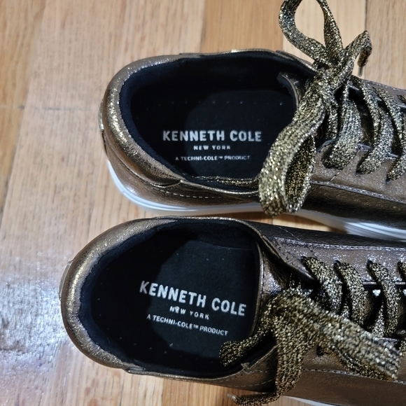Kenneth Cole Abbey Sneakers - Picture 10 of 10